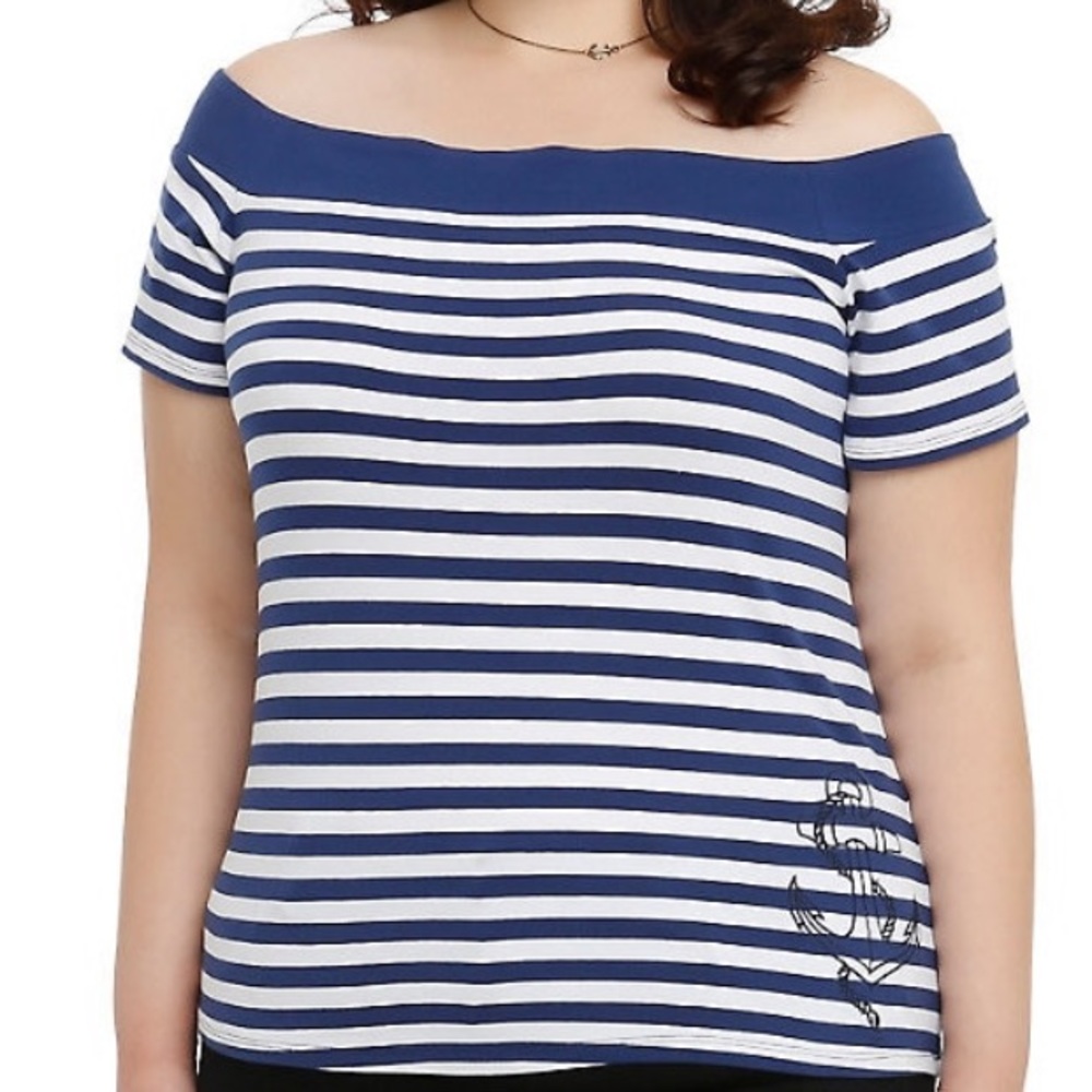 *3 for $10* Hot topic Navy striped anchor top size xl